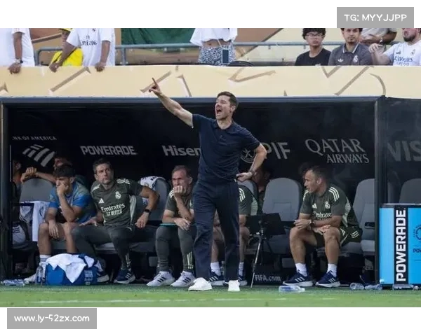 阿隆索若新赛季未达预期将面临个人职业风险与挑战 阿隆索若新赛季未达预期将面临个人职业风险与挑战